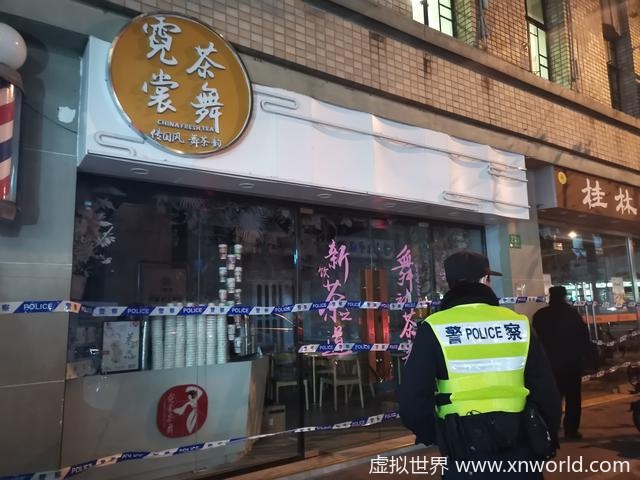 一家20平米奶茶店成最小中风险区的24小时！！